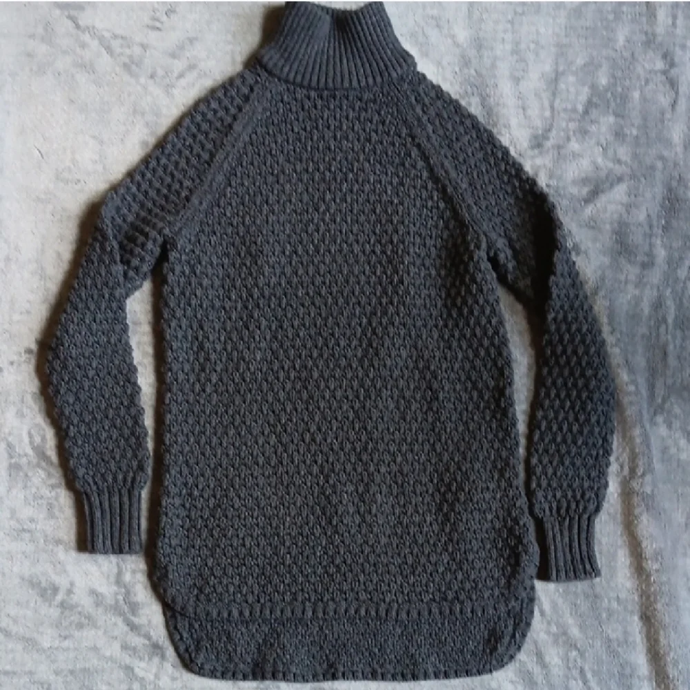 GAP Dark Gray Textured Turtleneck Sweater, Thick Knit, Fall Winter Layers - Picture 1 of 8